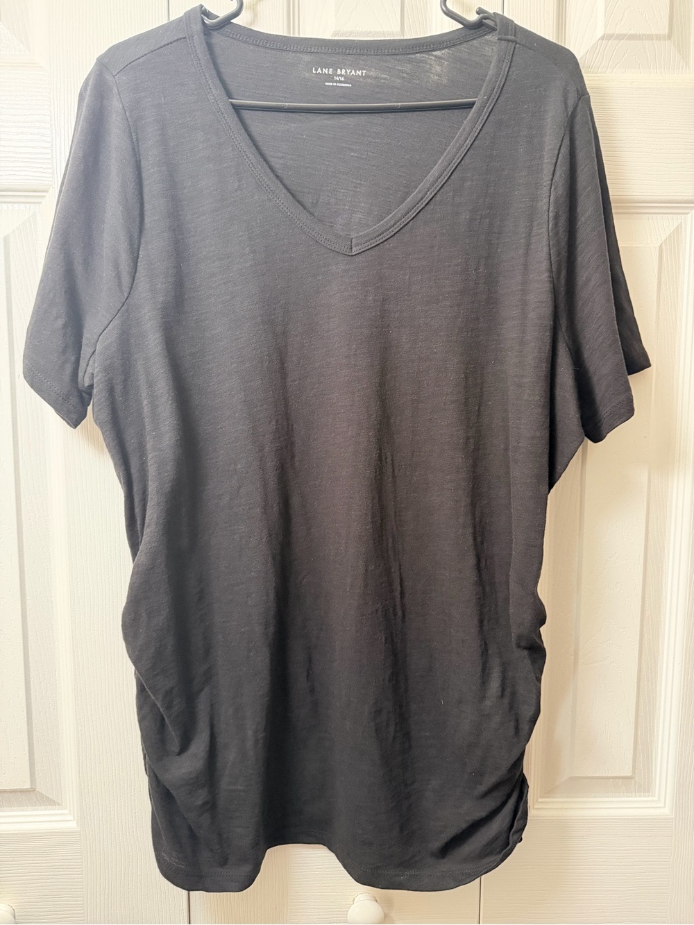 Lane Bryant Black V-Neck Short Sleeve Tee